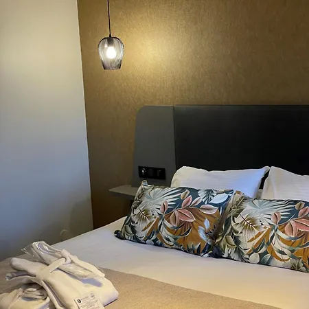 Les Appartements Du Parc - Acces Piscine Et Spa Munster  Zimmer foto