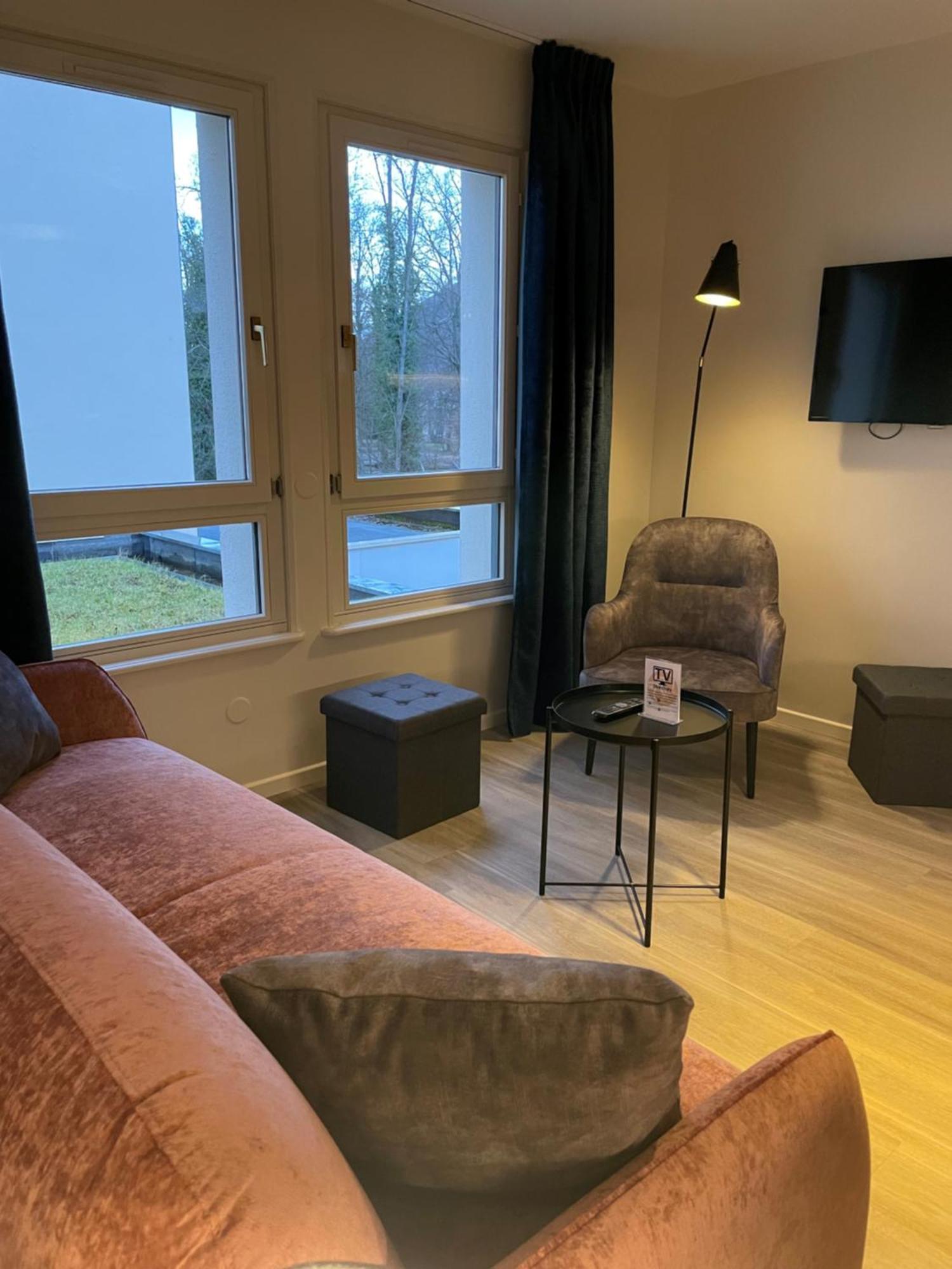 Appartement Du Parc - Acces Piscine Et *